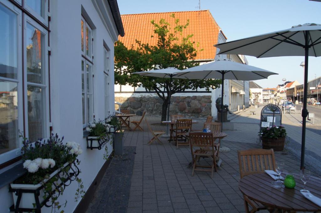 Hotel Radhuskroen Frederikssund Kültér fotó